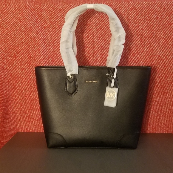 Michael Kors Bags | Michael Kors Saylor Large Leather Tote | Poshmark